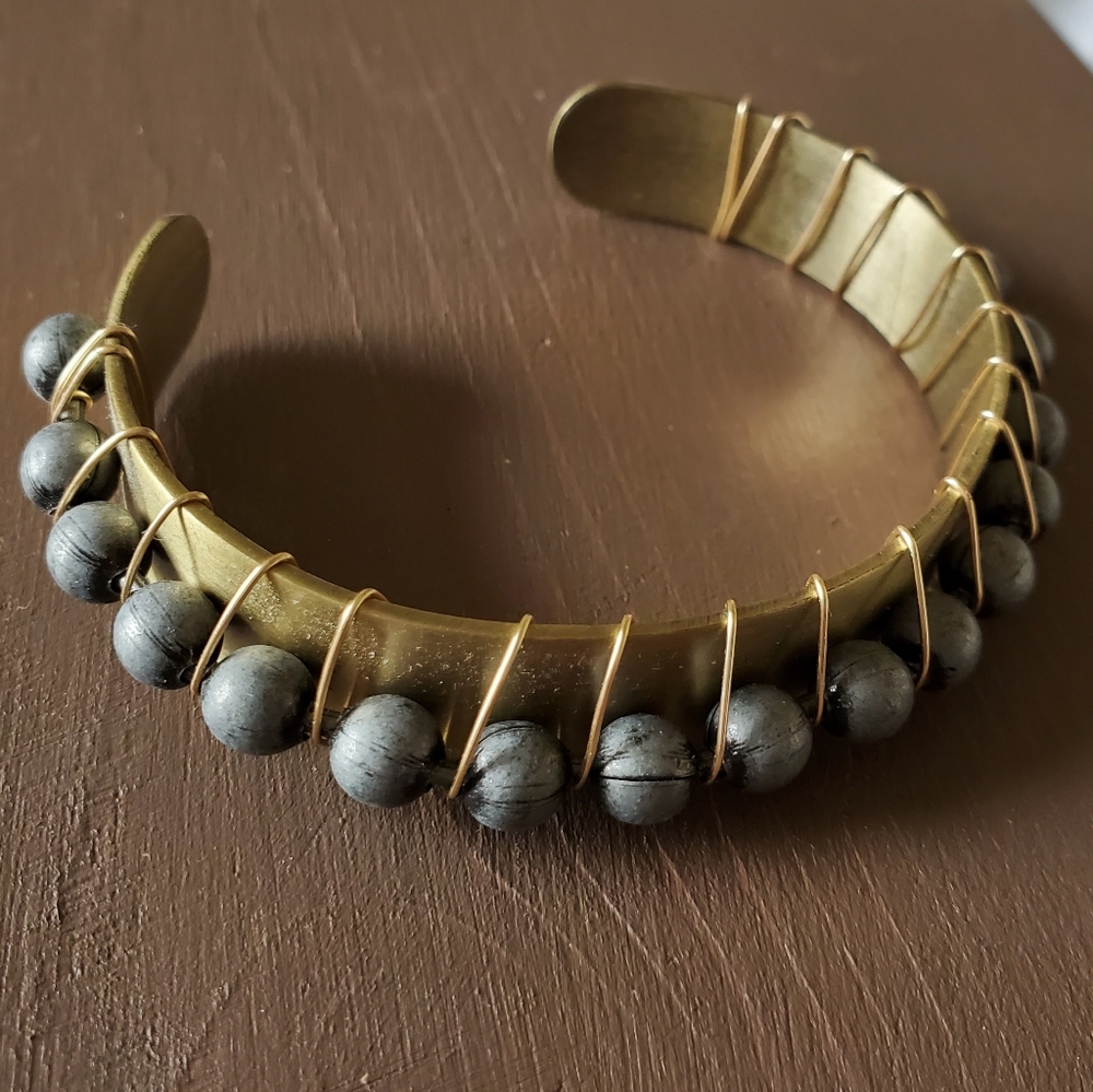 Sarah Briggs Metal Bead bangle